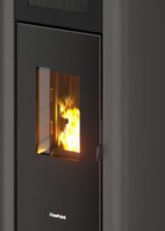 FreePoint Amaranto 9 Pelletofen Anthrazit 8,5 kW – image 3